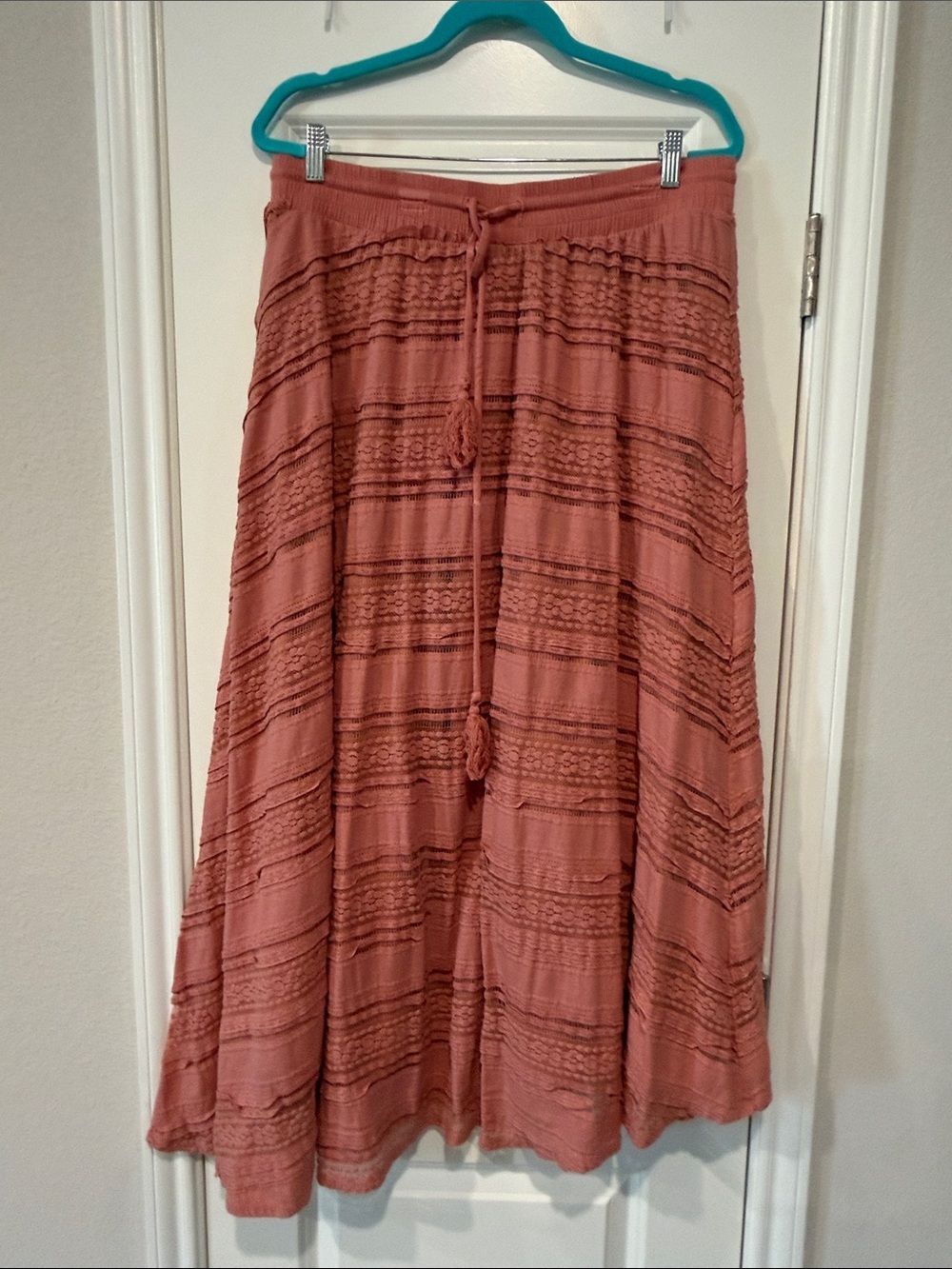 torrid Rusty Rose Tiered Lace-Trim Maxi Skirt